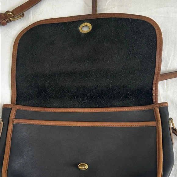 COACH Black and Brown Leather Crossbody Bag - Picture 3 of 11